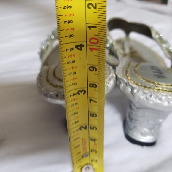 J.J.'s Silver Beaded Embroidered Small Heel Sandals 8.5 - Picture 7 of 7